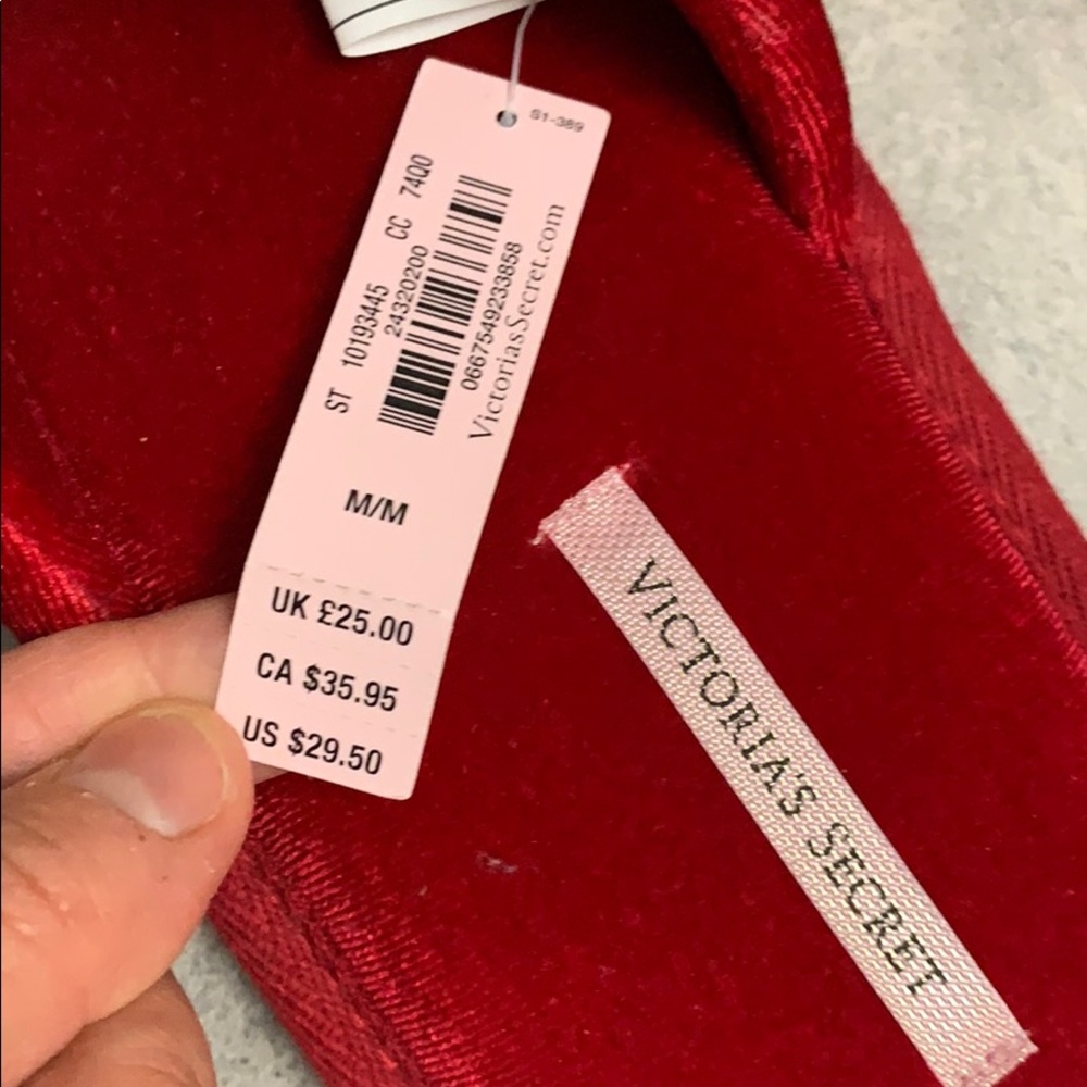 ▪️Victoria Secret ▪️slippers! NEW!! - Picture 6 of 9